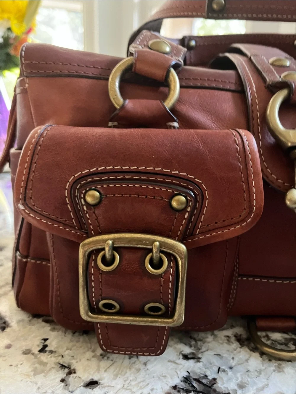 Coach Legacy Mandy satchel leather with brass hardware. Pre-Owned condition-Good - Picture 12 of 16